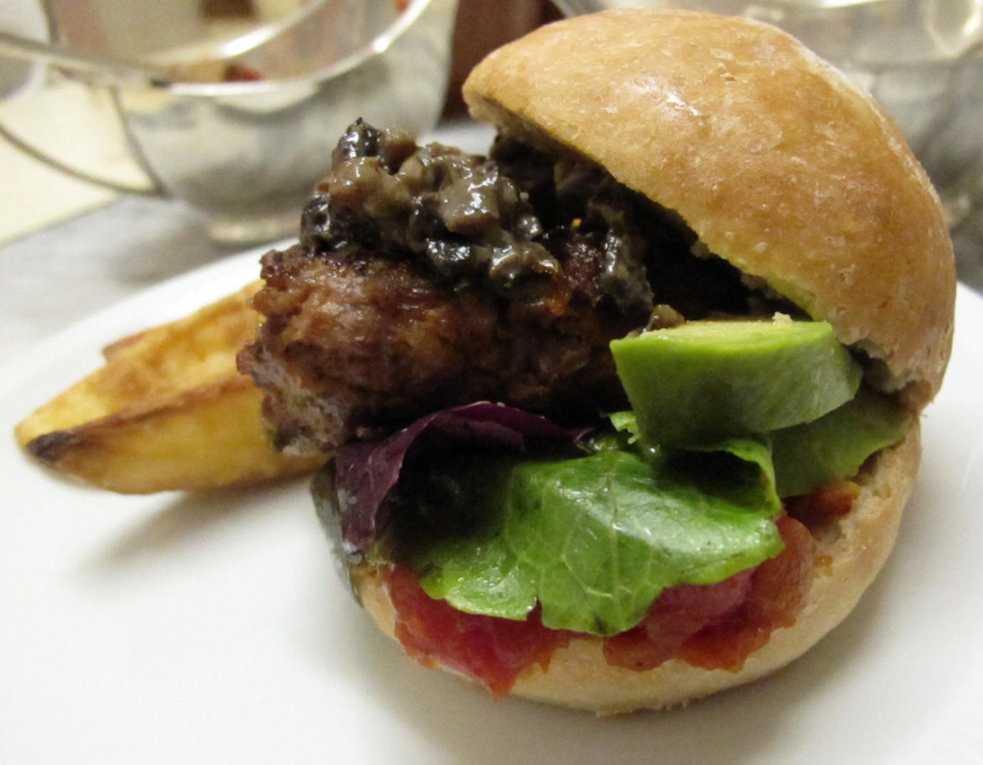 Black Pepper Plum Gourmet Burgers