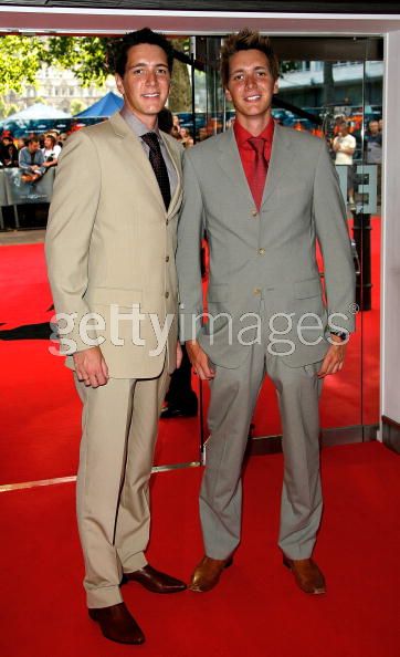 [gemelos-phelps-caballerooscuro-1.jpg]