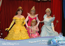 Ashlyn meets the princesses!