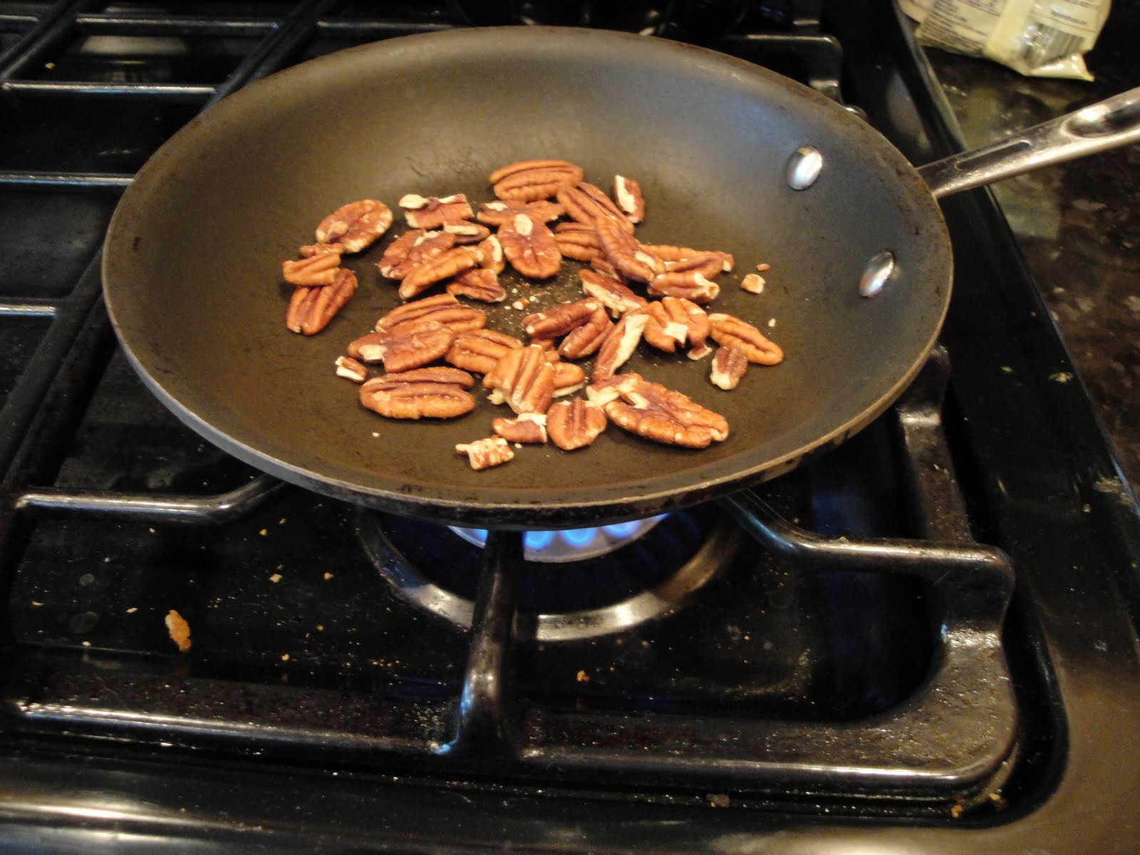 SquirrelsnSweets Healthy Warm BerryCinnamon Quinoa