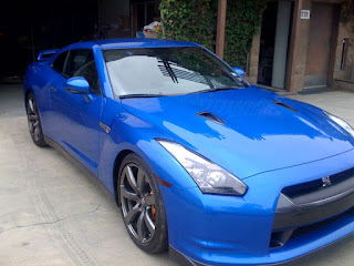 Daily Dose of Payne: Blue Nissan R35 GT-R