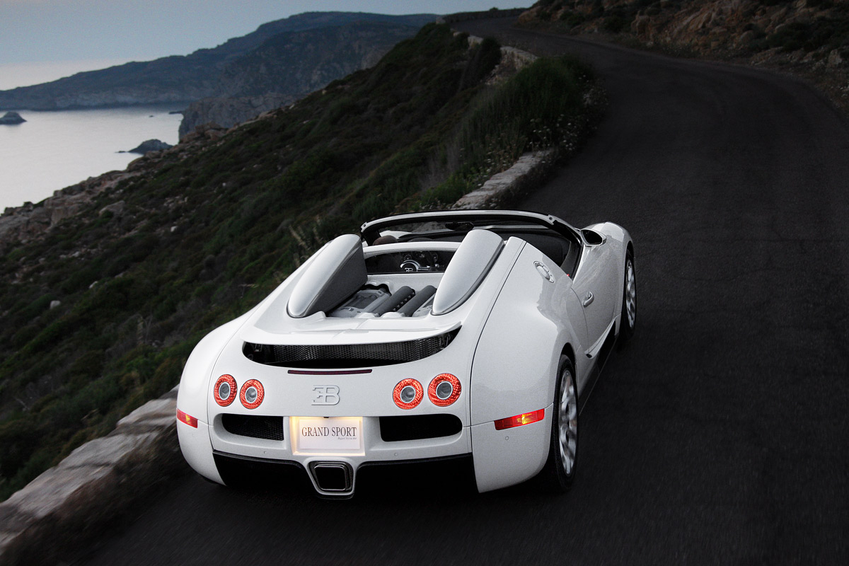 [Bugatti+Veyron+16.4+Grand+Sport.jpg]