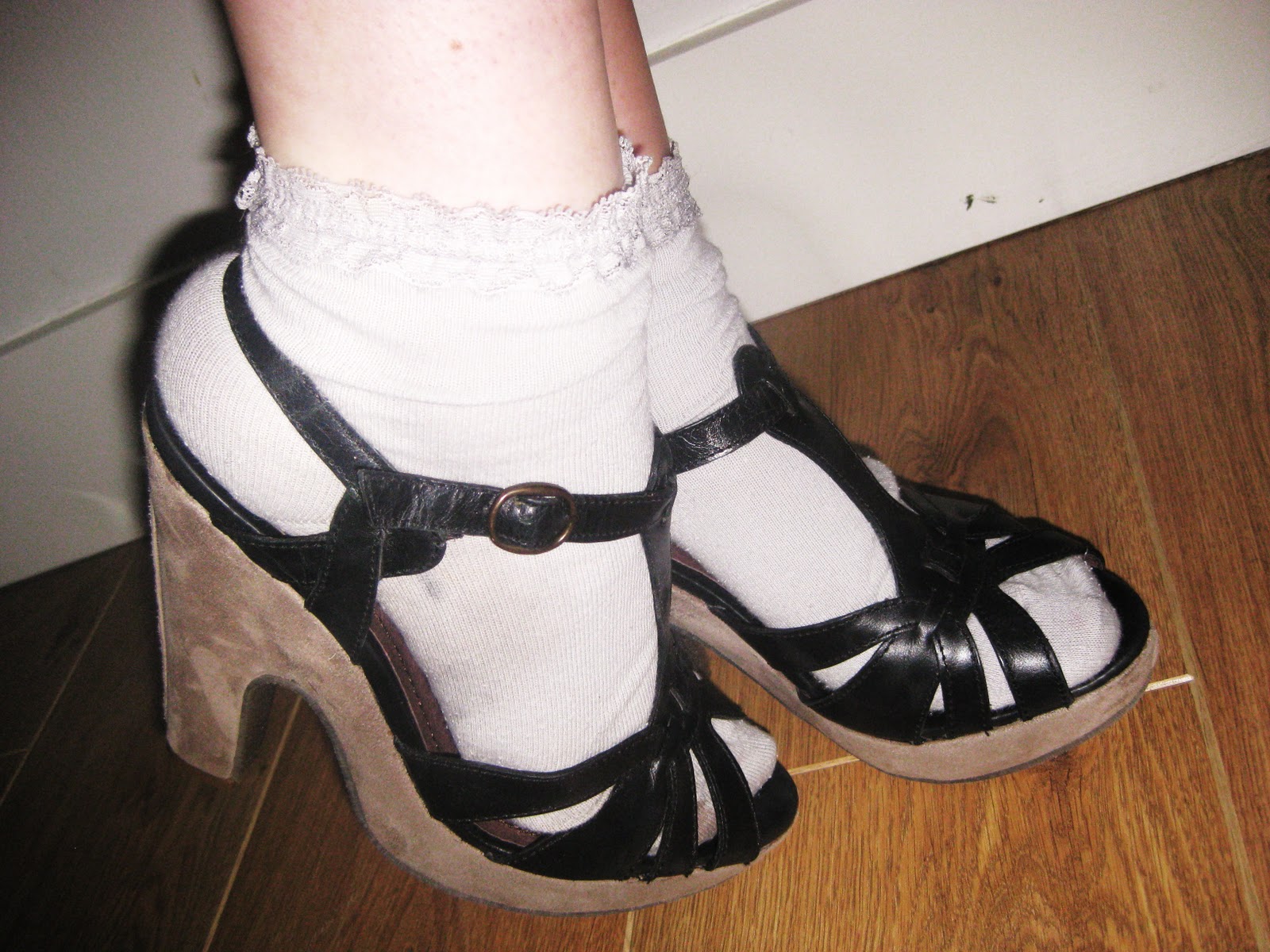 socks and sandals reddit