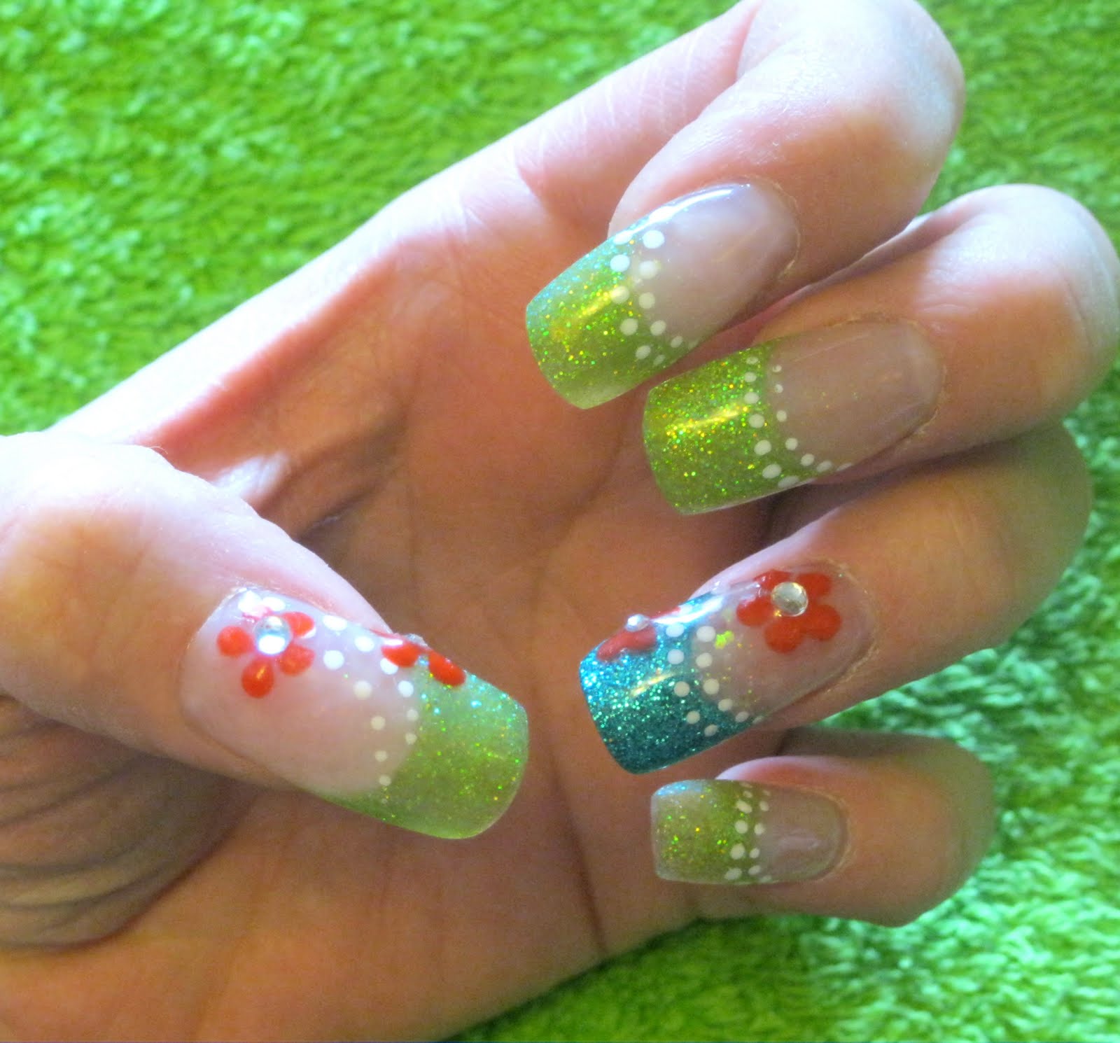 Mardi Gras Favorites, nail art designs by Top Nails, Clarksville TN.