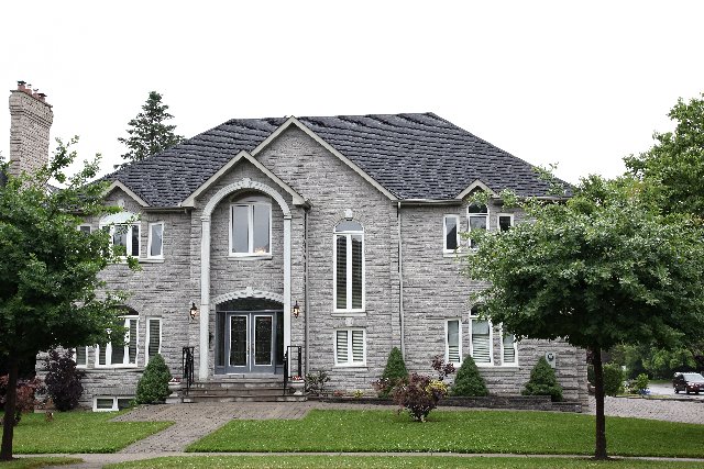 178 ARNOLD AVENUE, THORNHILL