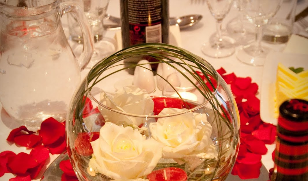 Finesse Planning Wedding Specialists A red and white
