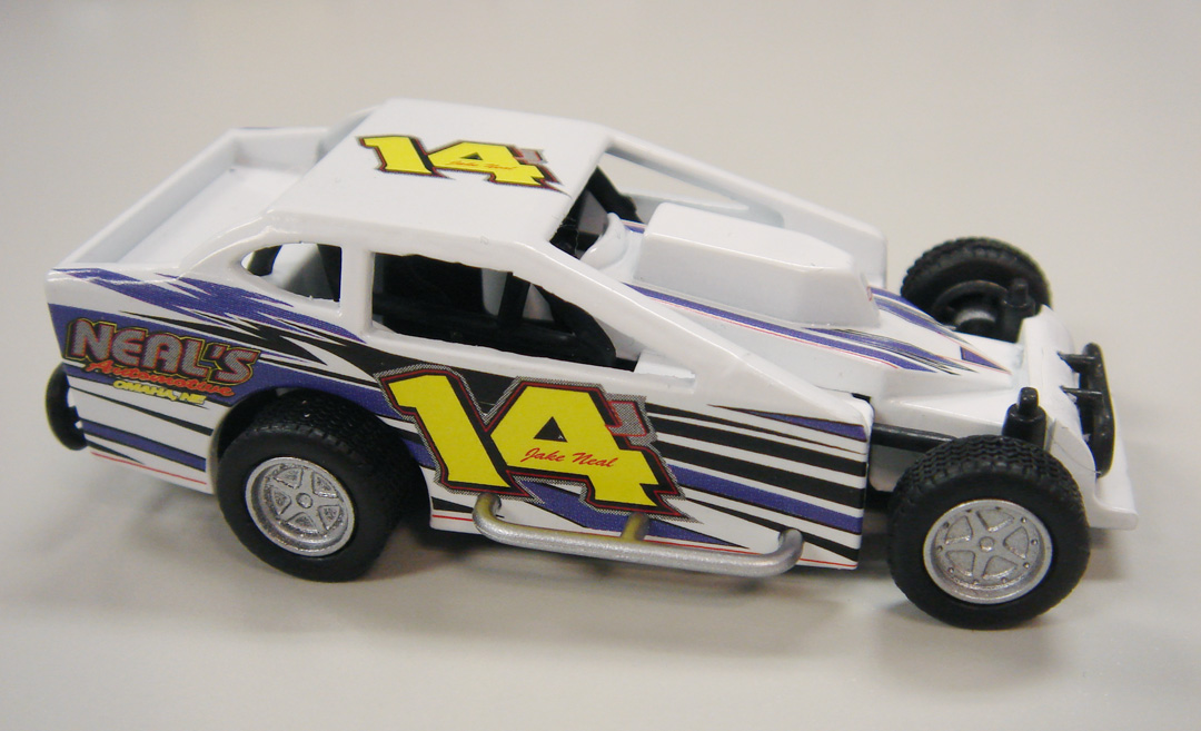 Johnny Lightning Dirt Modified