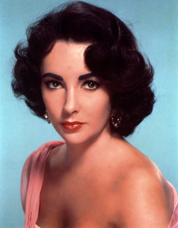 [Fevereiro+Elizabeth+Taylor.jpg]