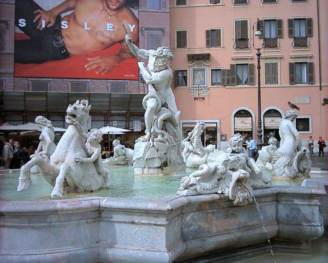 [Piazza+Navona+-+Fontana+del+Nettuno.jpg]