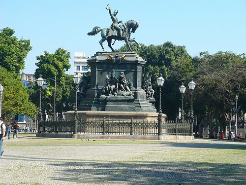 [Independência+-+Praça+Tiradentes.jpg]