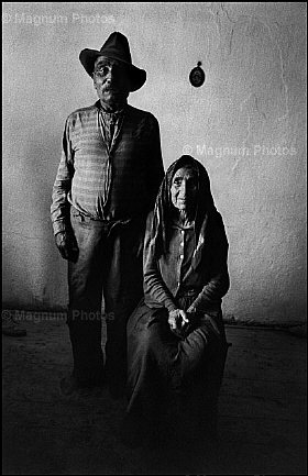 [Koudelka+-+Ciganos+2.jpg]