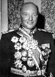 [Novembrada+-+Gen.+Henrique+Lott.JPG]