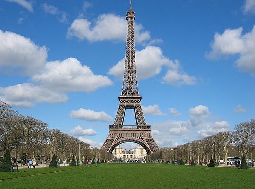 [Torre+Eiffel+1.jpg]