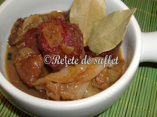 Carbonnades a la Flamande (Vita si ceapa brezate in bere)