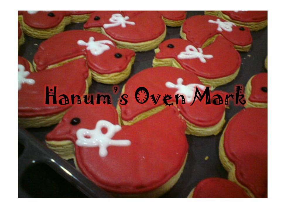Hanum's Oven Mark: Part 2:- Fancy cookies with single 