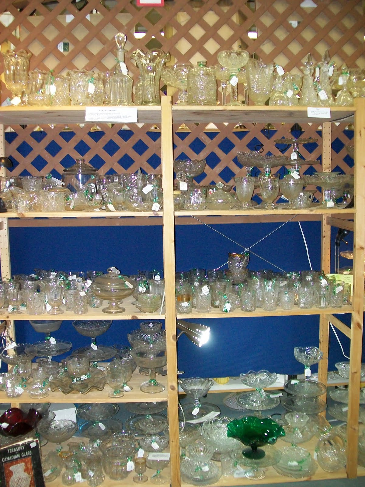 Domestinista: Antique Shops in Ontario: The St. Jacobs Antiques Market