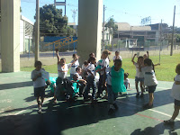 Movimento Corporal Contextualizado: Tudo est\u00e1 bem se come\u00e7a bem ...