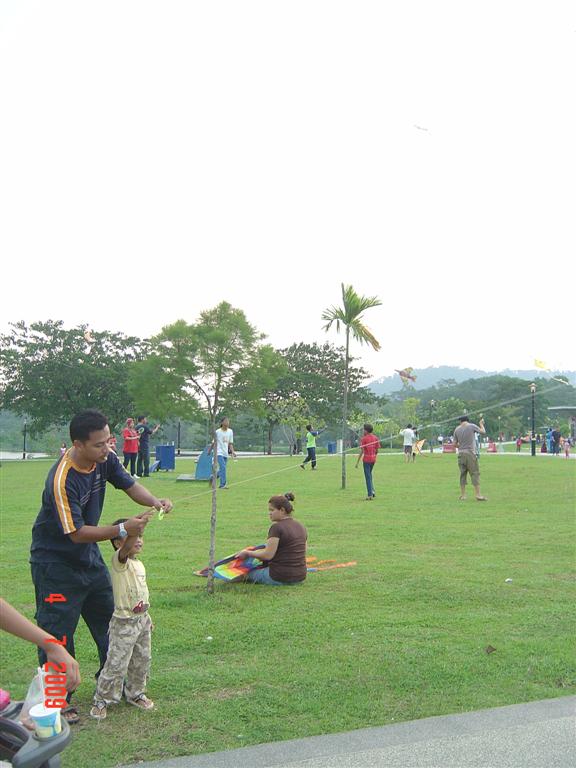 [layang2+016+(Large).jpg]