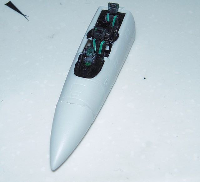 [f14d-6.JPG]