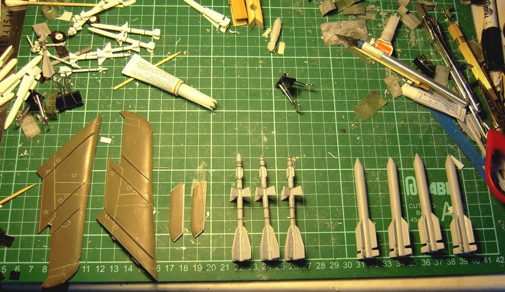 [mig17-2.JPG]