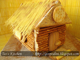 Casuta din biscuiti graham