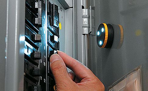 [LED-Screwdriver-Light-3.jpg]