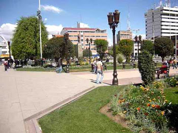 HUANCAYO  AL  BRILLO  DEL  SOL  Y  CIELO   AZUL