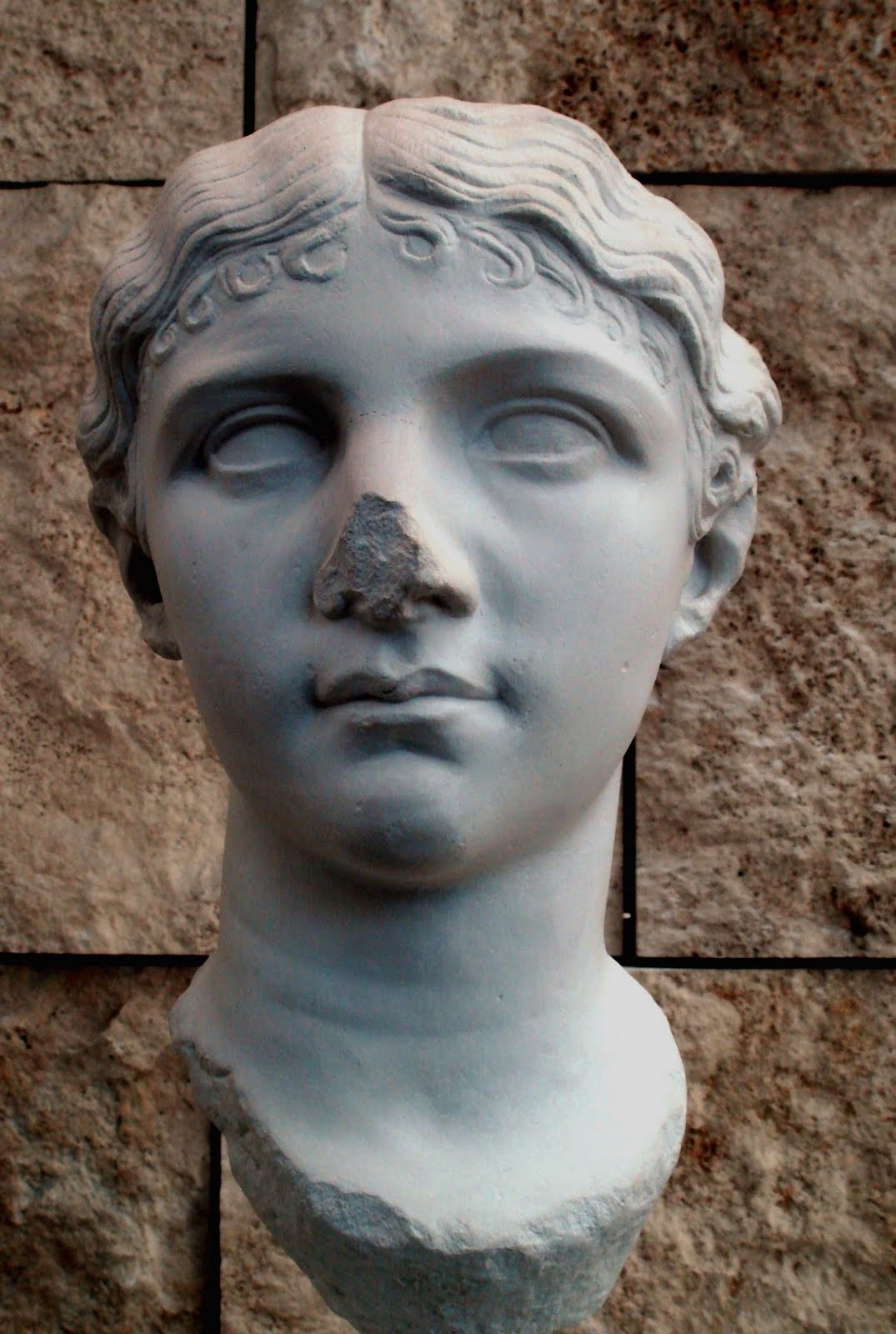 museo del retrato ANTONIA MENOR (hija de Marco Antonio)