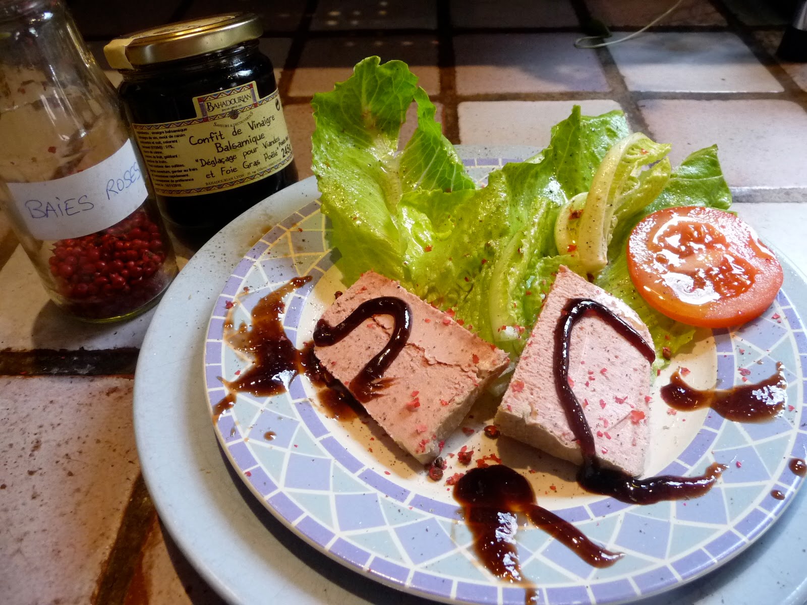 V PATE DE FOIE AU CONFIT DE VINAIGRE BALSAMIQUE