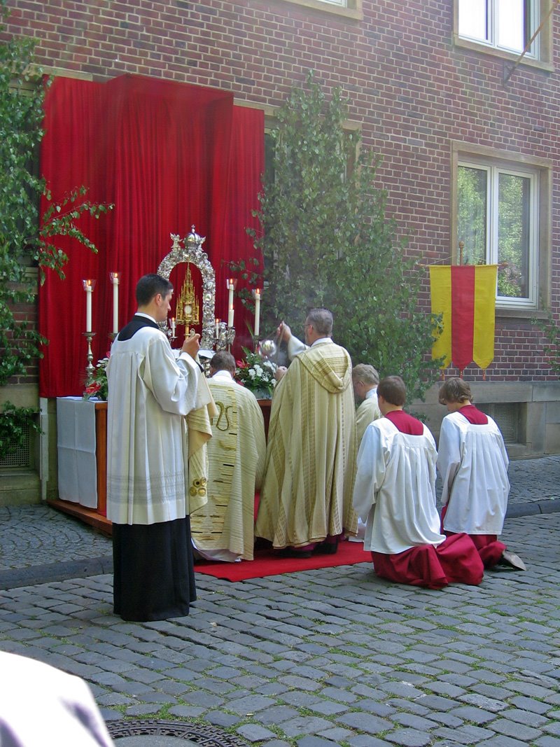 [The+Second+Altar.jpg]