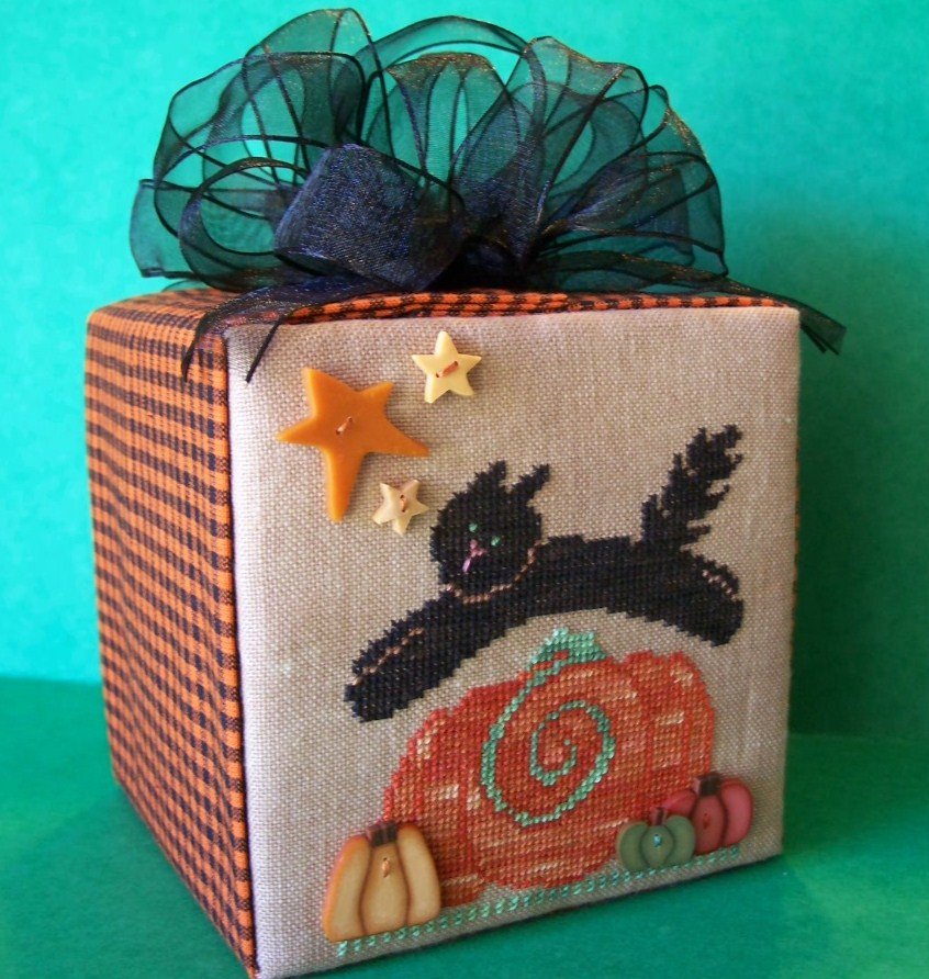 [Halloween+Exchange+with+Becky+2008.JPG]