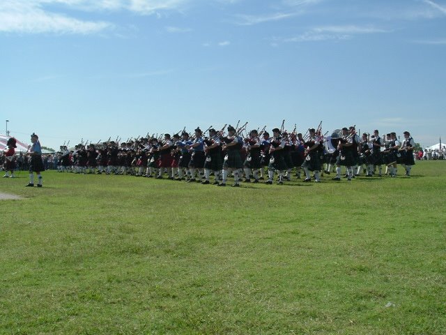 [Scottish+Games+2005.JPG]