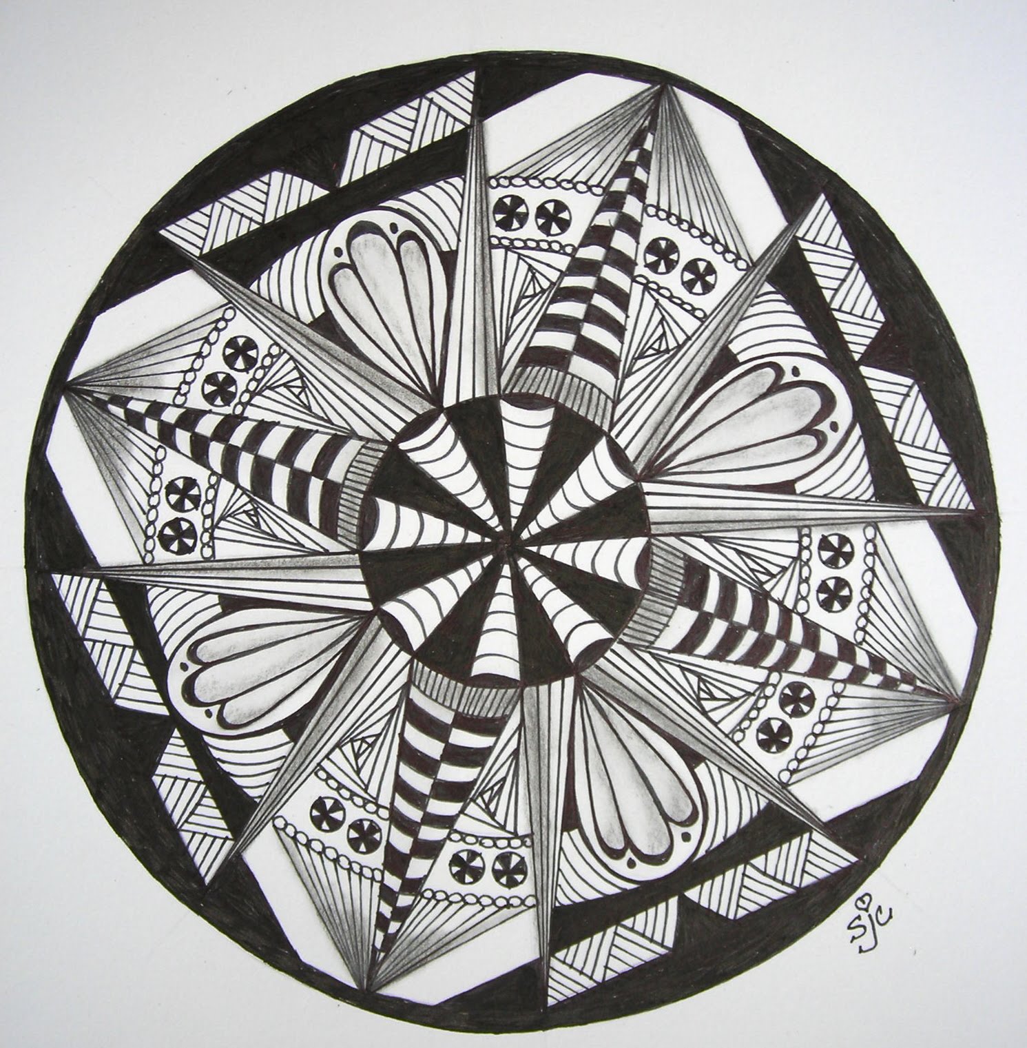 Tangled Ink Art : Kaleidoscope In Black & White