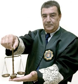 [Emilio+Calatayud.jpg]