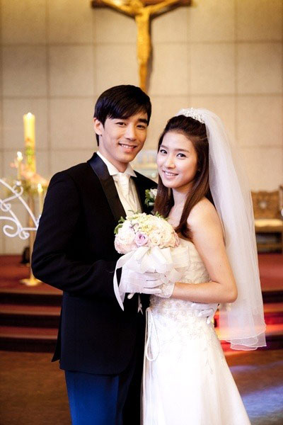 박라린 Hiness Wind Wedding Dress Pasangan Oh Bok Dae Han Kim So Eun Jin Yi Dalam Drama Hines Wind A Good Day For The To