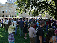 Pulpmill protest finishing, Parliament House - 22 Mar 2007