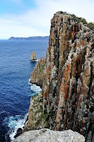 View to The Monument and Cape Pillar from the end of Cape Hauy - 11th September 2009 (364KB)