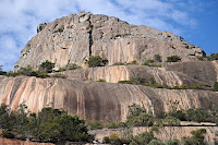 Grey granite intrusion into pink granite, Mount Amos - 20th September 2009