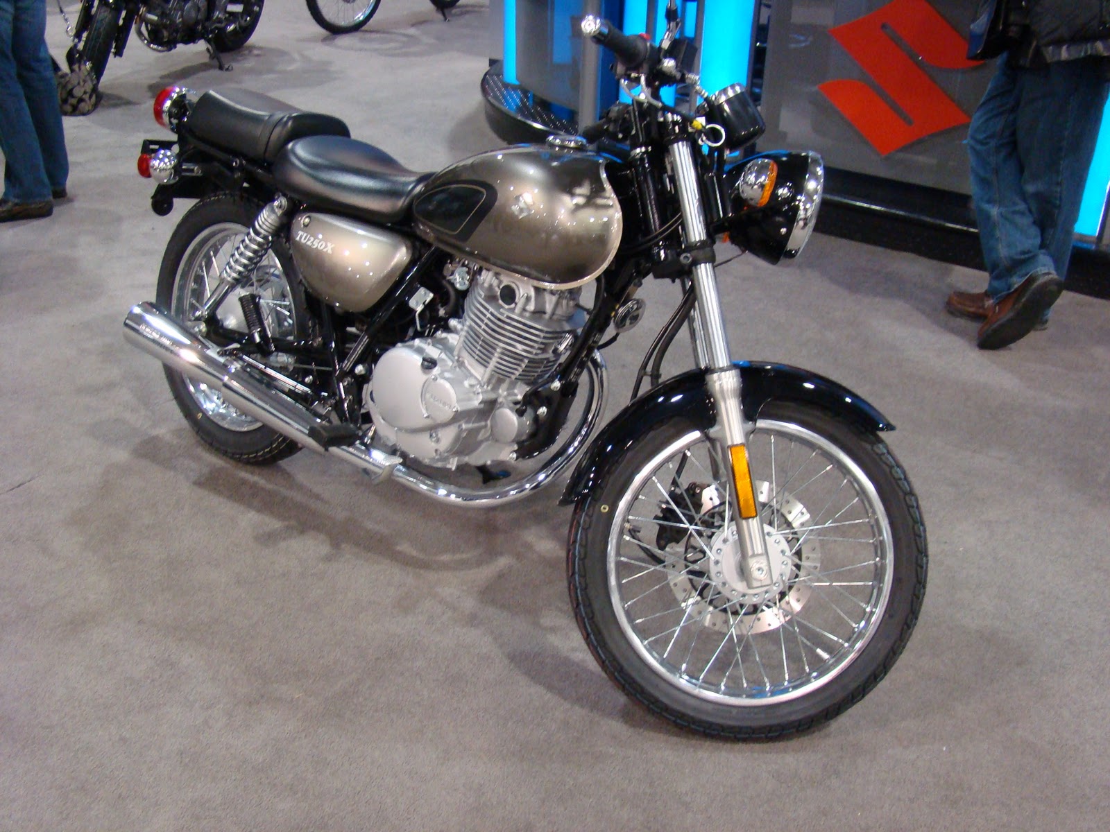 tu 250
