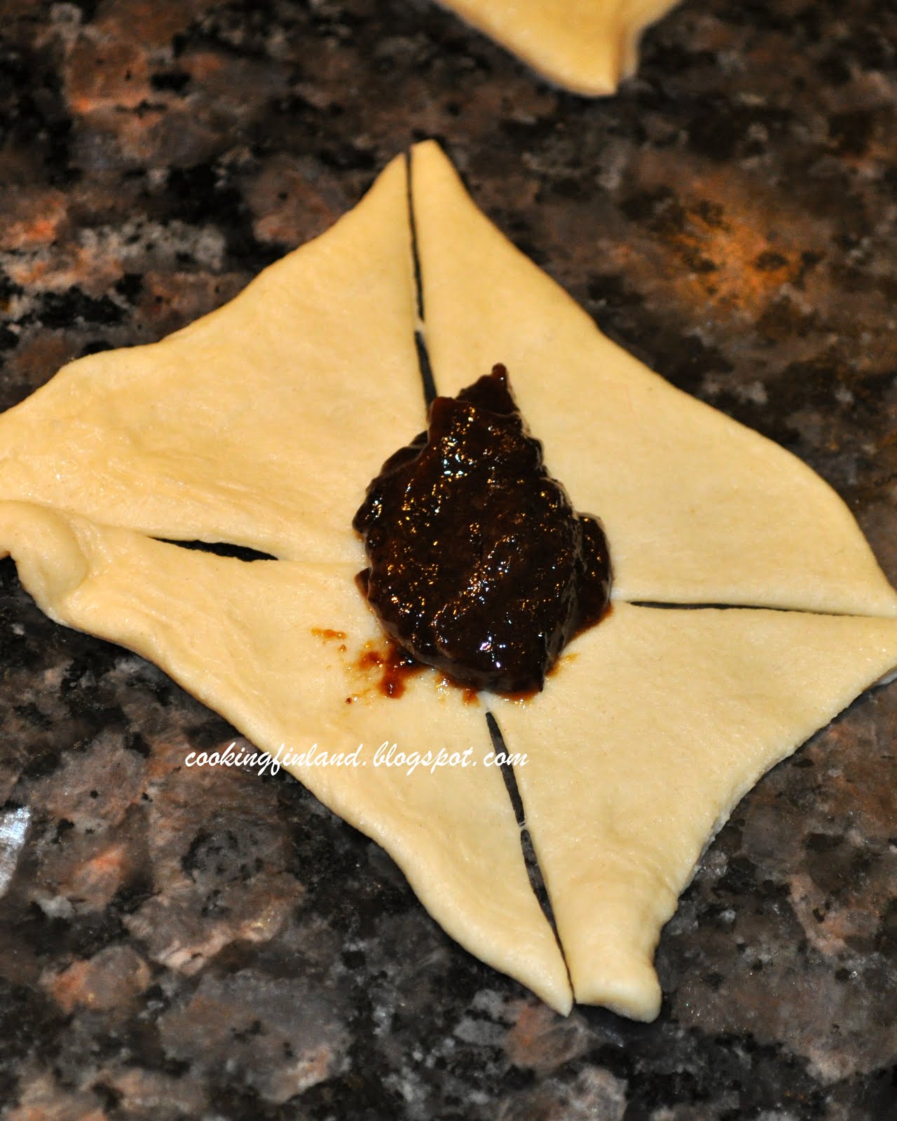 Cooking Finland Finnish Christmas Prune Tarts, Joulutortut