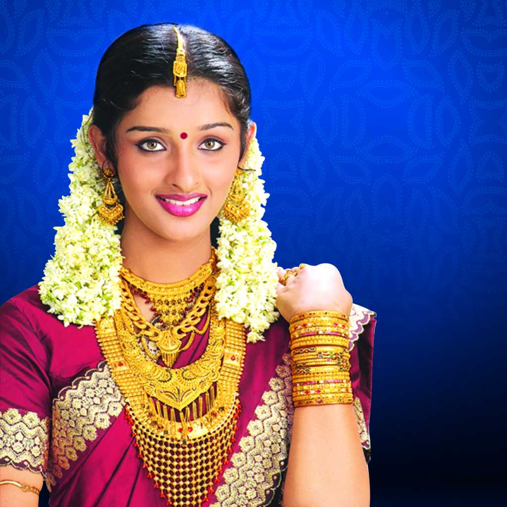 SONI ARTS INDIAN MODELS With Gold Ornaments soni-arts-indian-models-with-gold-ornaments