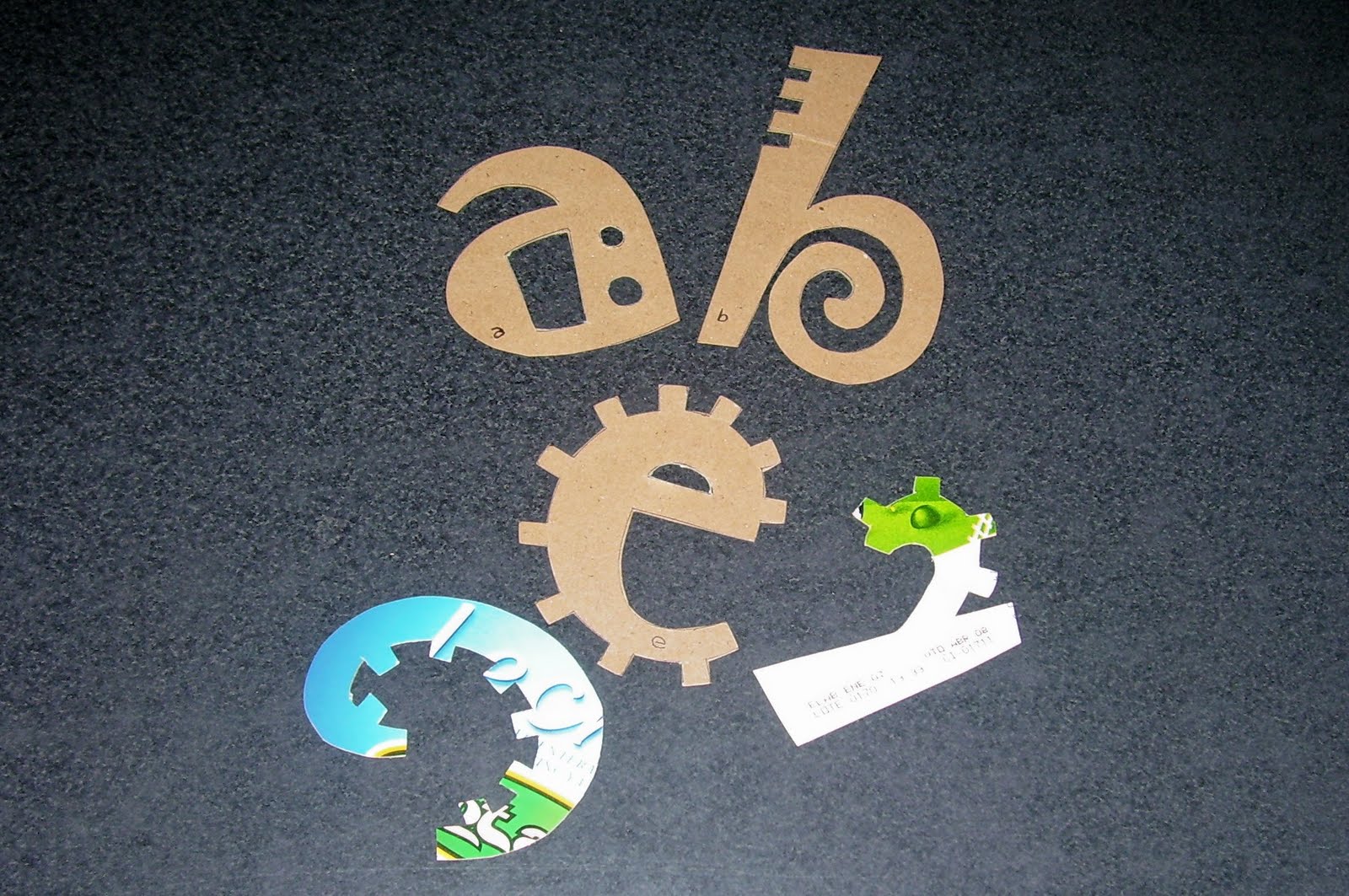 [letras+de+carton.jpg]