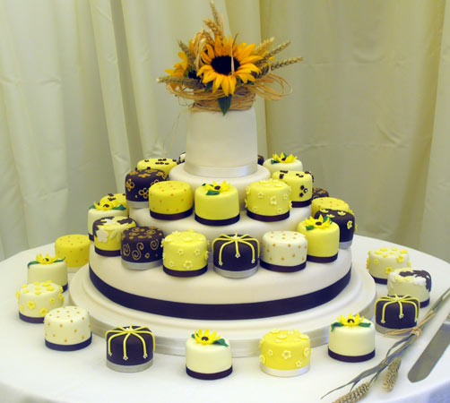 Decorating Ideas for Wedding Cakes Wedding ceremony cake takes center stage