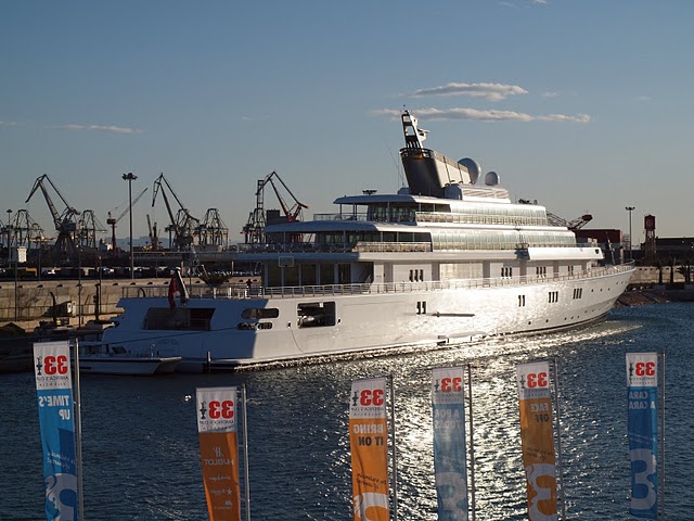 [TonyMelsPicsValenciaLEboat3.JPG]