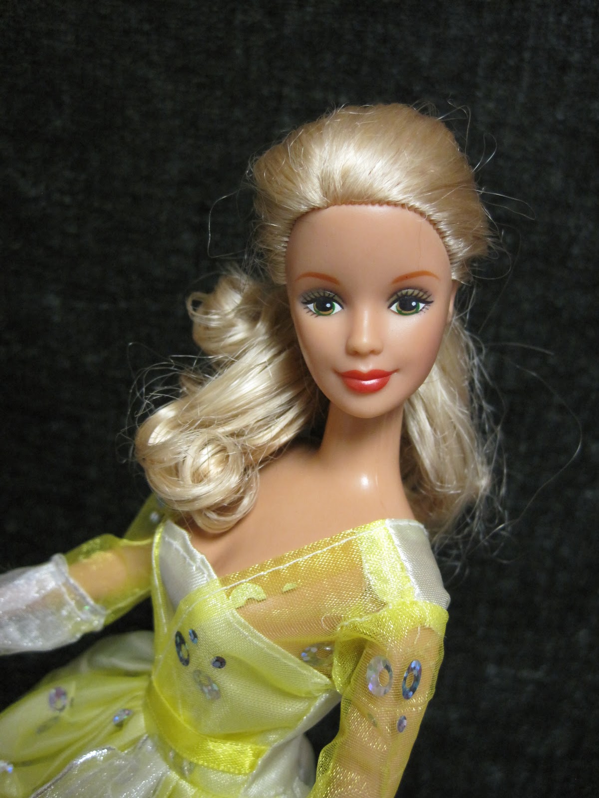 Never Grow Up A Mom's Guide to Dolls and More Craigslist Christmas