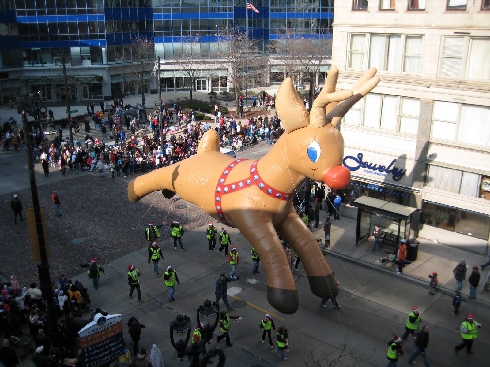 Milwaukee Holiday Parade
