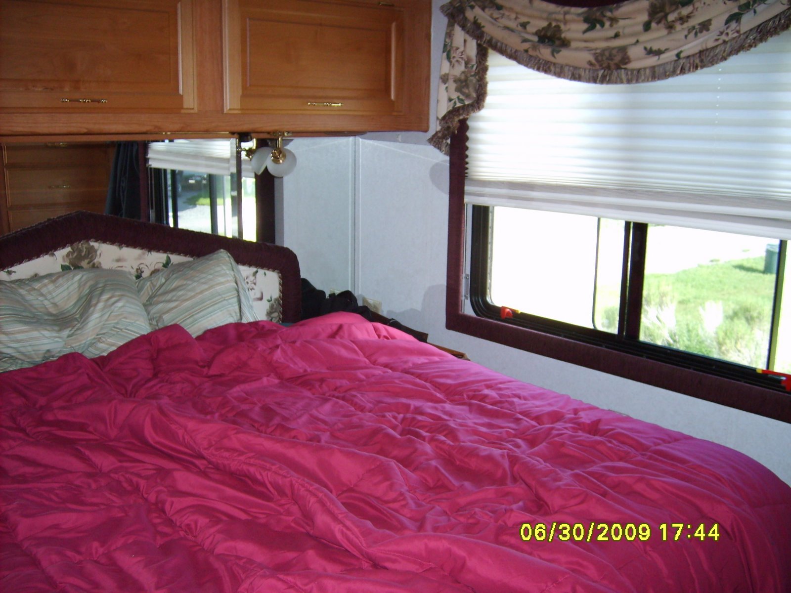 [SD531903.JPG]