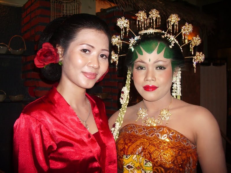 pakaian adat solo basahan 