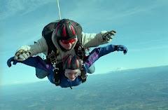 Skydiving Wee!