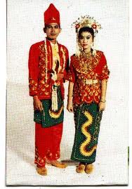 Culture of Indonesia.: Berbagai Baju Adat dari Berbagai 